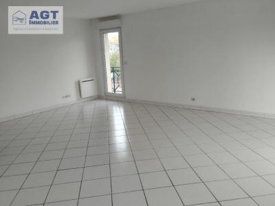 For rent Beauvais 4 rooms 81 m2 Oise (60000) photo 0