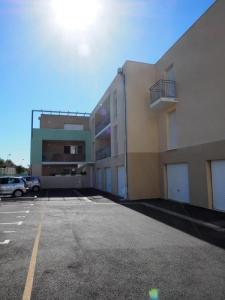 For rent Sorgues 15 m2 Vaucluse (84700) photo 0