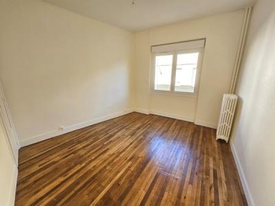 Louer Appartement Clermont-ferrand 815 euros