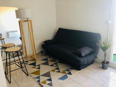 Louer Appartement Ales 430 euros