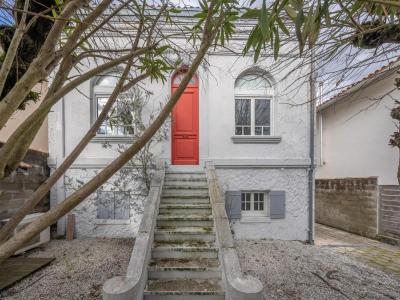 For sale Bouscat 8 rooms 160 m2 Gironde (33110) photo 0