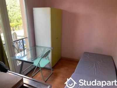 Louer Appartement 12 m2 Reims