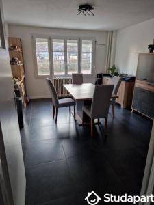 For rent Lille 1 room 10 m2 Nord (59800) photo 0