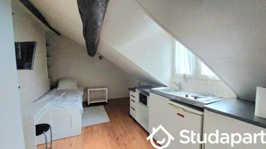 Louer Appartement 14 m2 Versailles