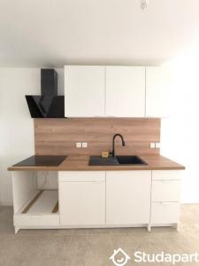 Louer Appartement Saint-quentin-la-poterie Gard