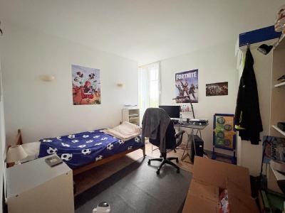 Acheter Appartement  845 euros