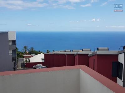 Louer Maison 98 m2 Avirons