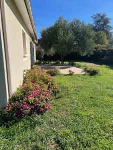 For rent Vayres 4 rooms 99 m2 Gironde (33870) photo 0