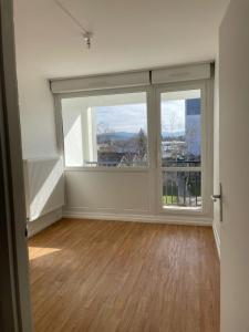 Louer Appartement 96 m2 Saint-die