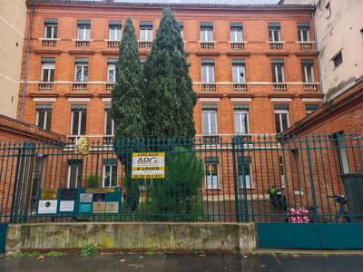For rent Toulouse 6 rooms 96 m2 Haute garonne (31000) photo 0