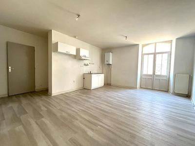 For rent Breal-sous-montfort 2 rooms 47 m2 Ille et vilaine (35310) photo 0