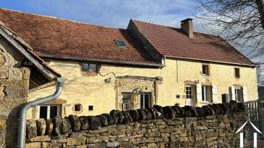 For sale Ouroux-sous-le-bois-sainte-marie 6 rooms 223 m2 Saone et loire (71800) photo 0