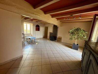 Louer Maison Regny 742 euros