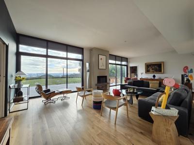 For sale Toulouse 7 rooms 213 m2 Haute garonne (31500) photo 0