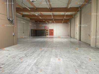 Louer Commerce 3482 m2 Seclin