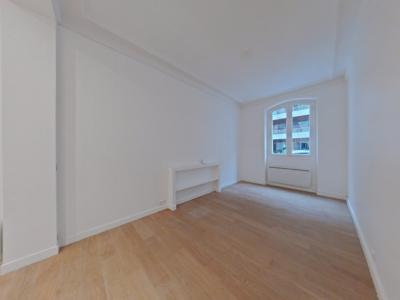 Annonce Location Appartement Paris-16eme-arrondissement 75