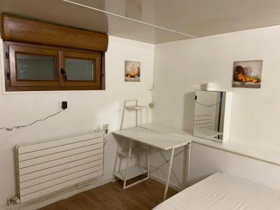 For rent Villejuif 1 room 14 m2 Val de Marne (94800) photo 0