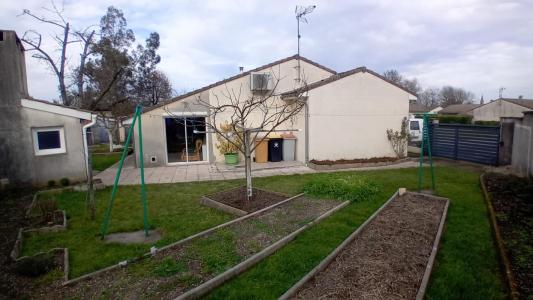 For sale Blaye 5 rooms 100 m2 Gironde (33390) photo 0
