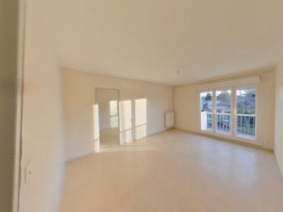 For rent Saint-amand-montrond 2 rooms 49 m2 Cher (18200) photo 0