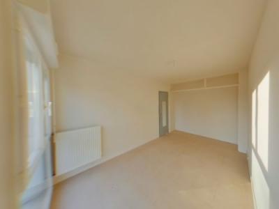 Louer Appartement 49 m2 Saint-amand-montrond