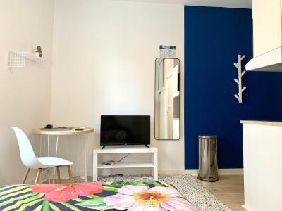 For rent Angouleme 1 room 20 m2 Charente (16000) photo 0
