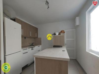 For sale Montmarault 3 rooms 58 m2 Allier (03390) photo 4