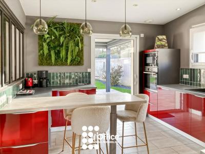 For sale Olonne-sur-mer 6 rooms 200 m2 Vendee (85340) photo 2