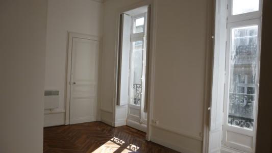Louer Appartement 72 m2 Nantes