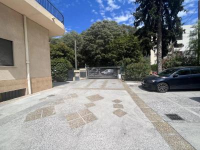 Acheter Commerce Nice 174900 euros