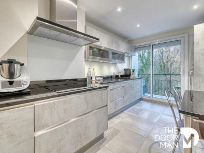 For sale Essarts-le-roi 5 rooms 97 m2 Yvelines (78690) photo 0