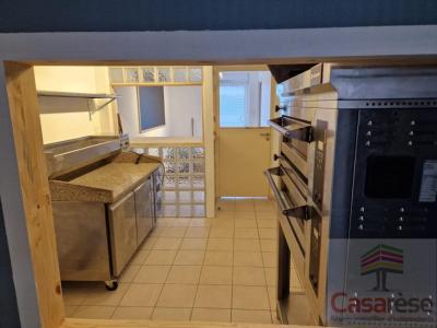 Acheter Commerce 85 m2 Bourges
