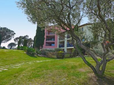 Acheter Appartement 64 m2 Roquebrune-sur-argens