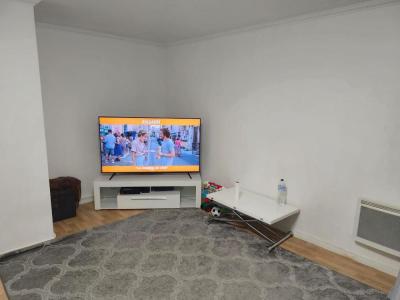 Louer Appartement Courdimanche 572 euros