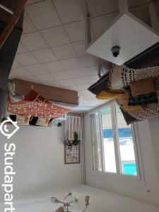 Louer Appartement Juan-les-pins 840 euros