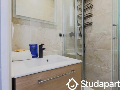 Louer Appartement Paris-17eme-arrondissement Paris