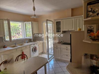 Acheter Maison Sanary-sur-mer 740500 euros