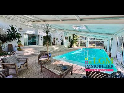 For sale Aubais 5 rooms 217 m2 Gard (30250) photo 0