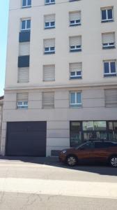 Louer Parking Lyon-7eme-arrondissement