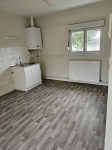 For rent Pont-sainte-marie 1 room 37 m2 Aube (10150) photo 1