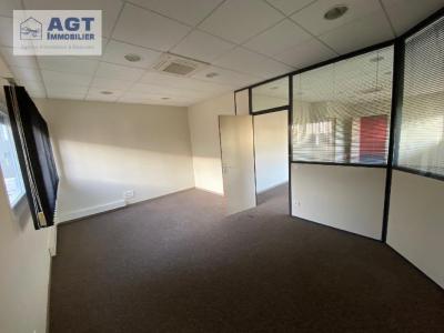 Louer Bureau 56 m2 Beauvais