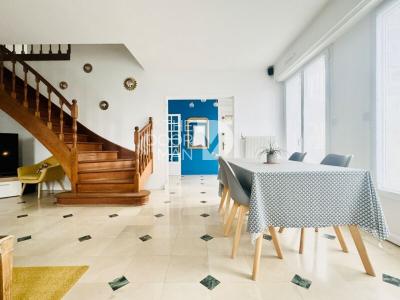 Annonce Vente 8 pi�ces Maison Laval 53