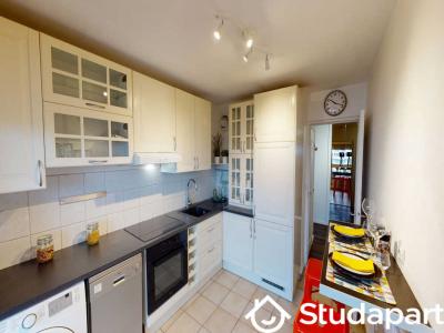 Louer Appartement Nanterre 840 euros