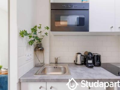 Annonce Location Appartement Paris-15eme-arrondissement 75