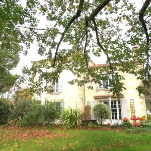 Annonce Vente 11 pi�ces Maison Foussais-payre 85