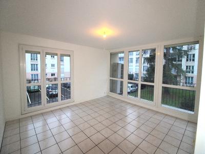 For rent Yerres GARE 3 rooms 62 m2 Essonne (91330) photo 0