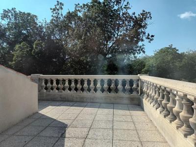 For sale Rochelle 2 rooms 43 m2 Charente maritime (17000) photo 0