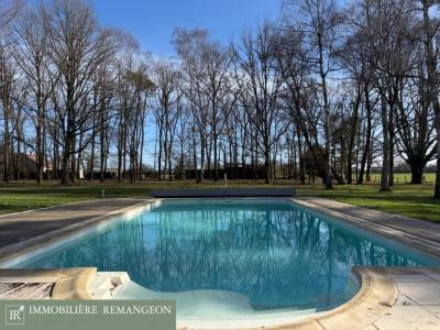 For sale Vierzon 9 rooms 238 m2 Cher (18100) photo 1