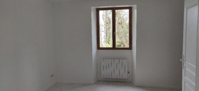 For rent Brunoy 1 room 32 m2 Essonne (91800) photo 0