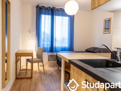 For rent Roche-sur-yon 1 room 20 m2 Vendee (85000) photo 0