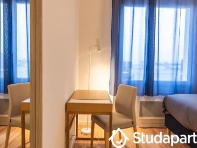 For rent Roche-sur-yon 1 room 20 m2 Vendee (85000) photo 1